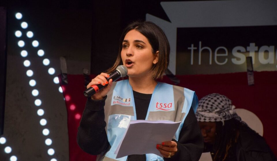 Politics Home | Union Urges PM Not To Cut Railway Jobs As Part Of Public Ownership Shift