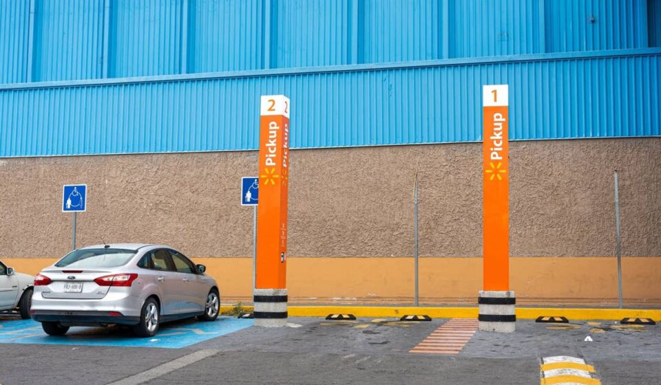 Walmart gives shoppers a free way to skip the holiday chaos
